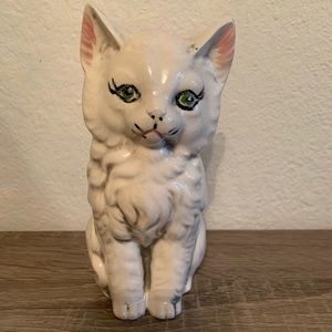 Cat figurine